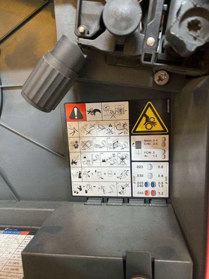 دستگاه جوشکاری میگ پالسی فرونیوس مدل TransSteel 2200 هوا خنک
